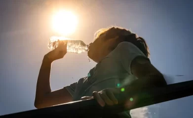 Hot Weather, Cool Body: Ayurvedic Rituals for Summer Wellness
