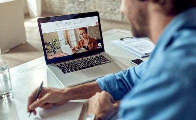 Online Ayurveda Courses vs Diploma Courses: Which Ayurveda Certification Is Right for Your Career?