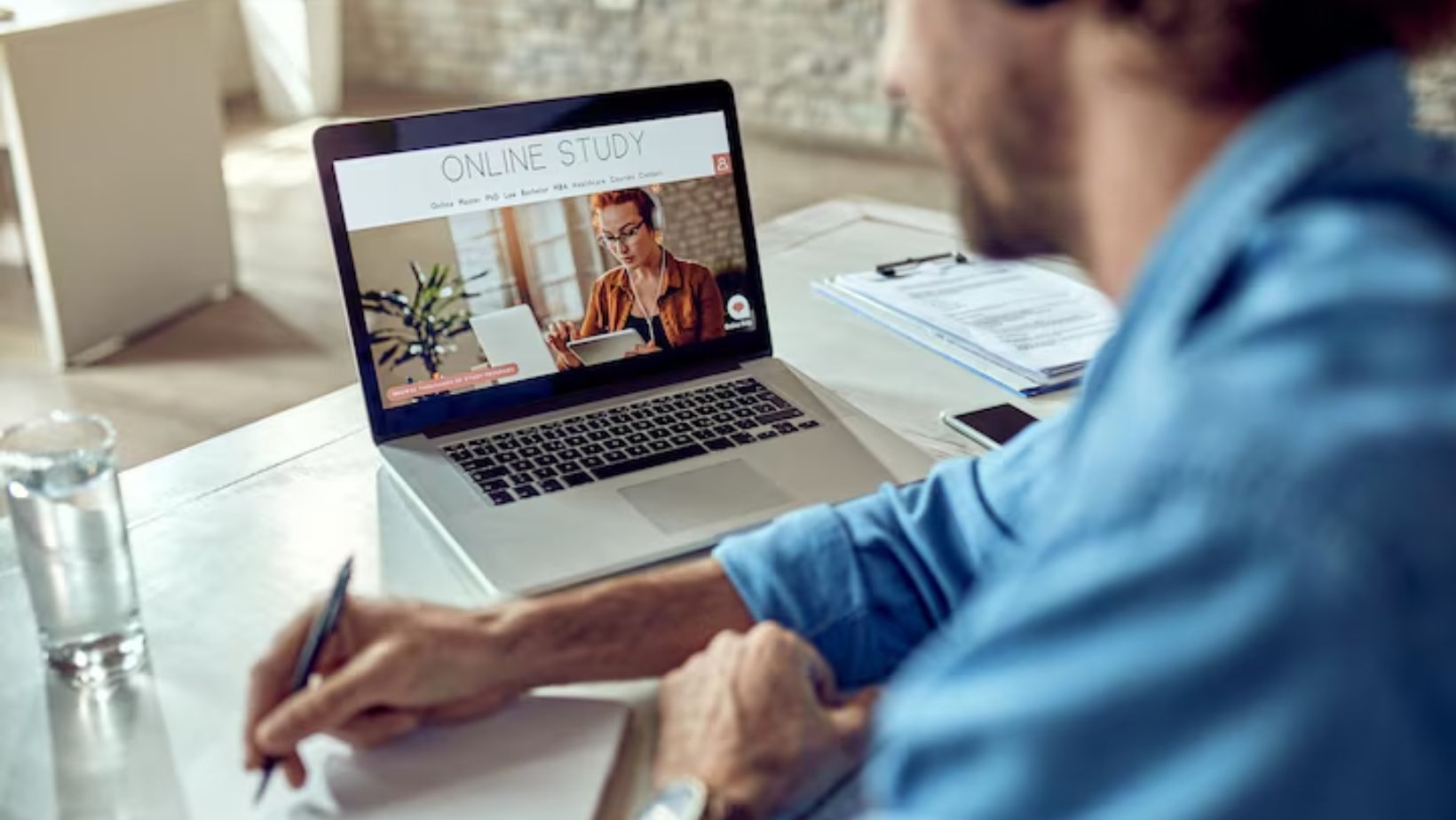 Online Ayurveda Courses vs Diploma Courses: Which Ayurveda Certification Is Right for Your Career?