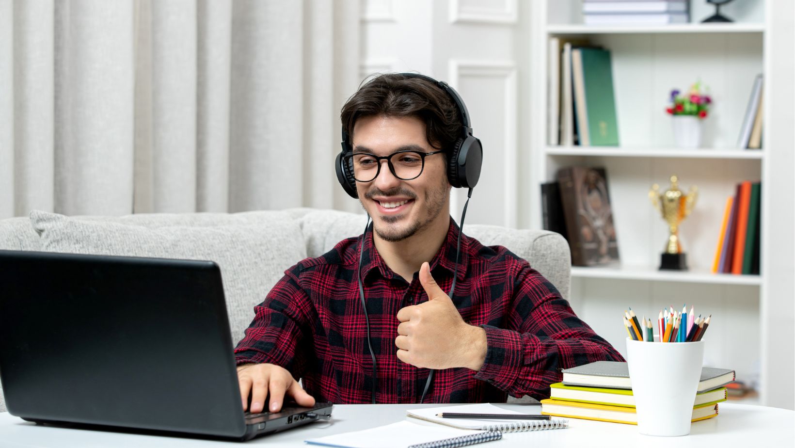 What International Students Gain from Learning Ayurveda Online