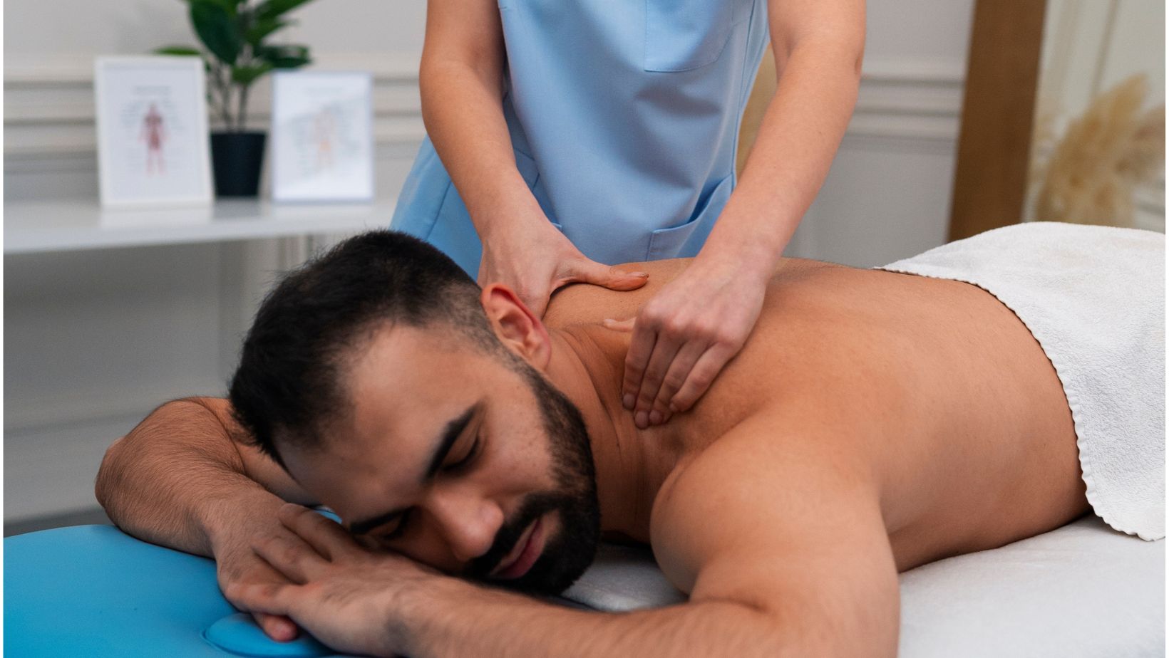 Difference Between Ayurveda Massage Therapy and Spa Therapy